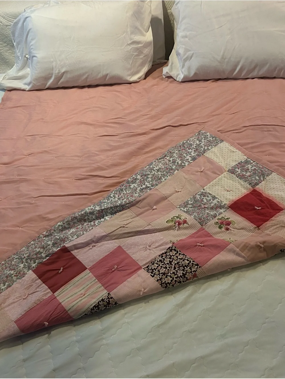 Soft Pink Reversible Patchwork Quilt - Home Bedding